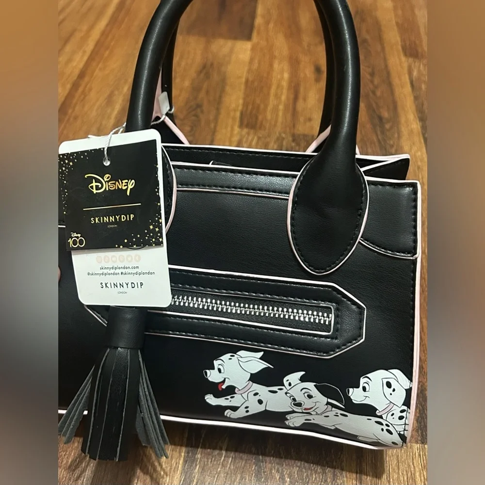 Skinnydip 101 Dalmatians Purse - Picture 1 of 12